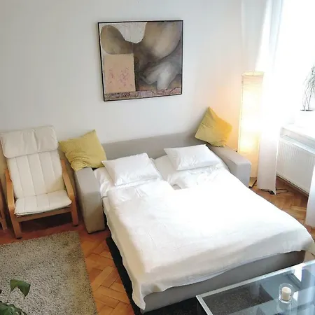 2 Apartment *